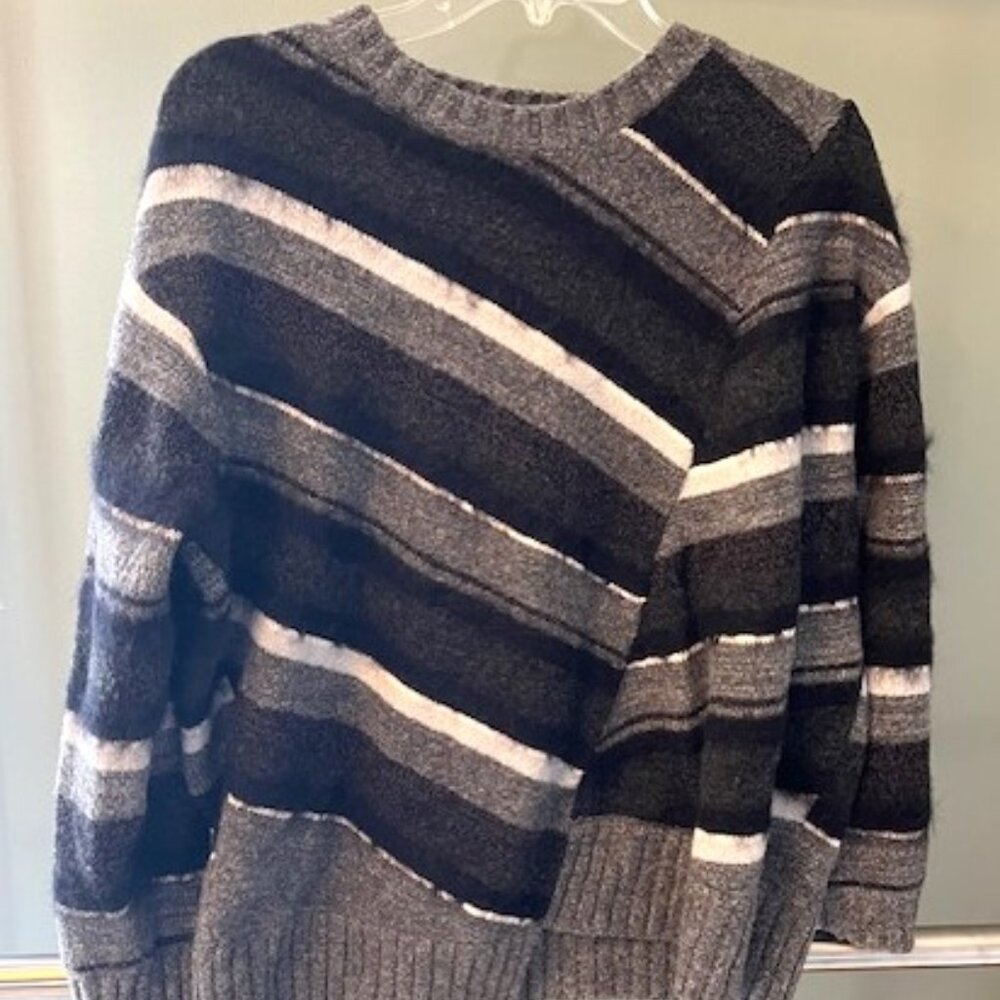Simply Vera striped sweater